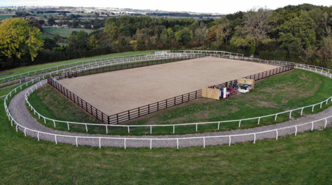 Outdoor Arena 60x40 meters